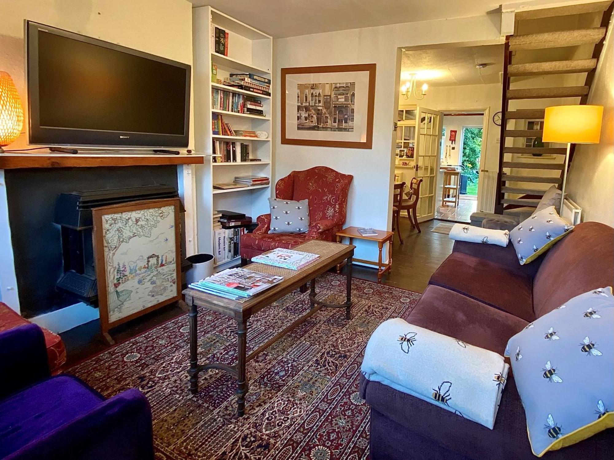 Bumblebee Cottage - Cosy Cottage In Area Of Outstanding Natural Beauty Hemel Hempstead Luaran gambar